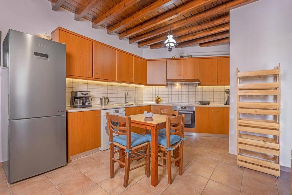 Margaritis Luxury Medieval House Rhodes City Exterior photo