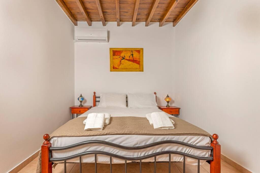 Margaritis Luxury Medieval House Rhodes City Exterior photo